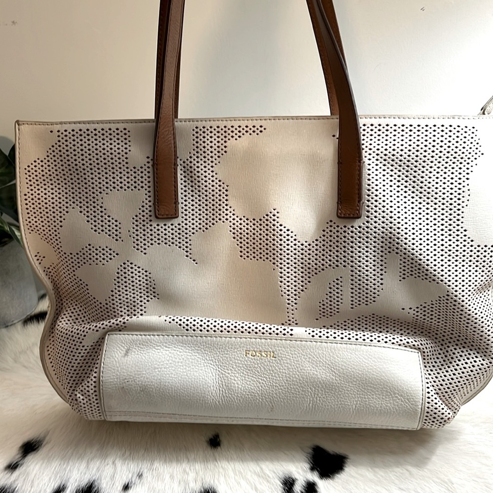 Floral Patterned White & Tan Fossil Tote Bag